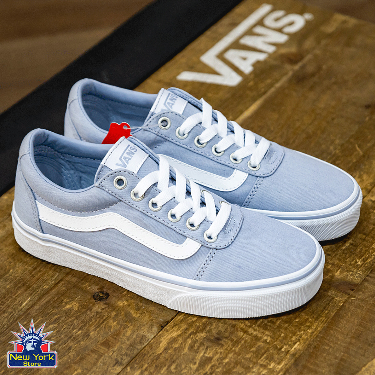 CALZADO VANS WARD CELESTE FEM N 439 Cod VN0A3IUNXY1 Vans New