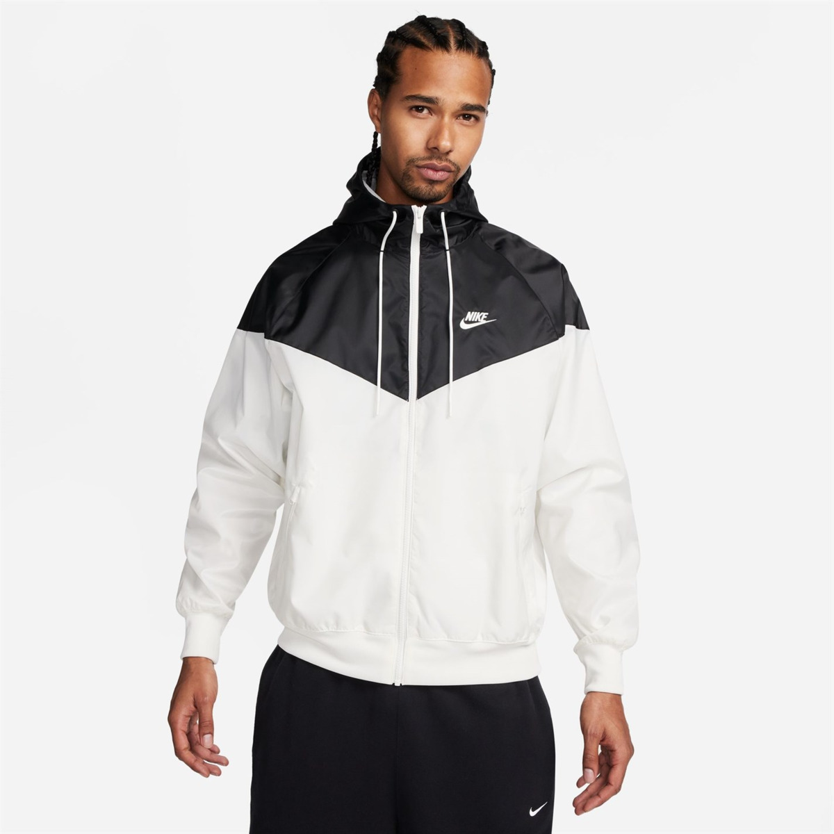 CAMPERA NIKE WOVEN WINDRUNNER DA0001134 Nike New York Store en Paraguay Tienda Online de Ropas Accesorios y Calzados