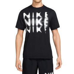 REMERA NIKE DRI-FIT UV HYVERSE SHORT-SLEEVE SWOOSH